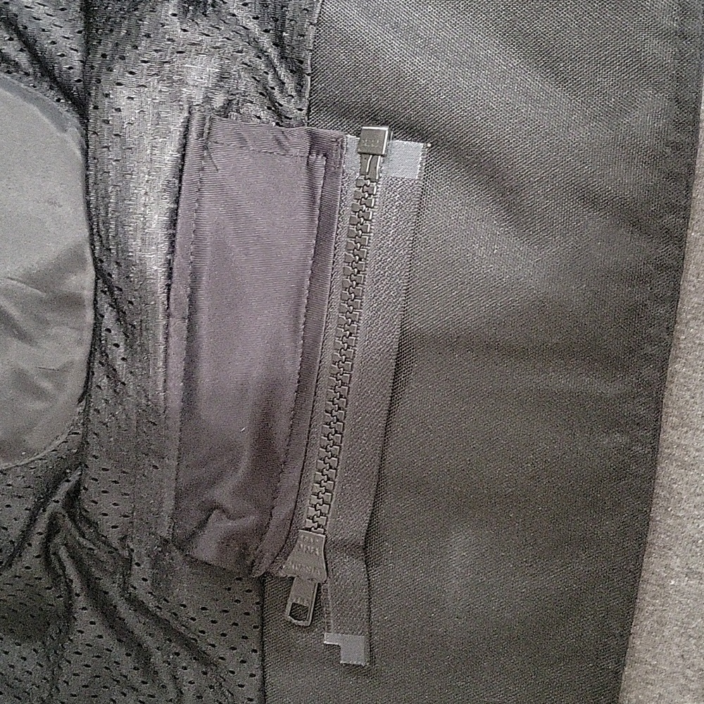Motorcycle jacket - Picture 3 of 4